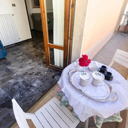 Very 200 M From The Sea *