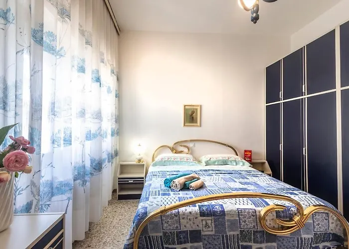 Апартаменты Very 200 M From The Sea *