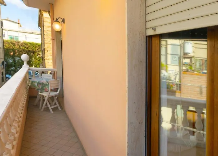 Very 200 M From The Sea Торторето