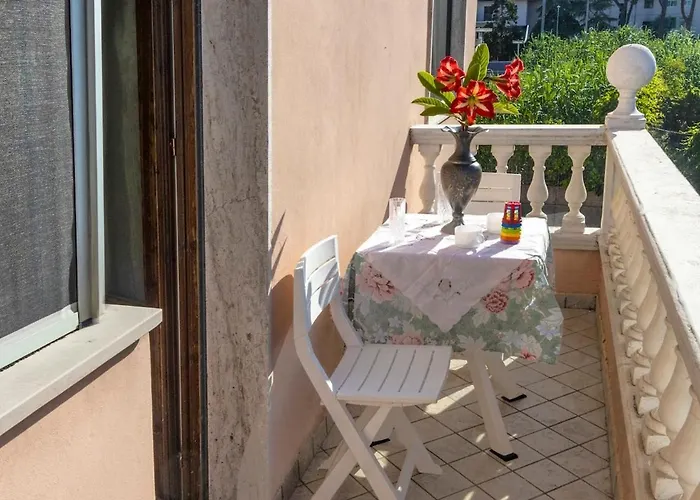 Апартаменты Very 200 M From The Sea *