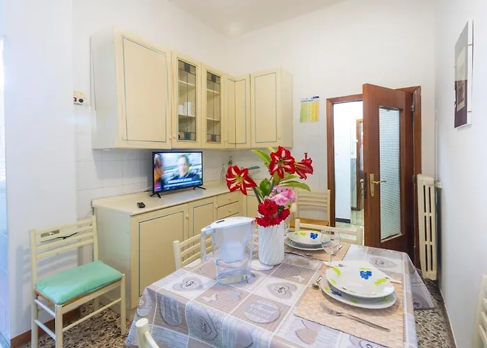 Very 200 M From The Sea *