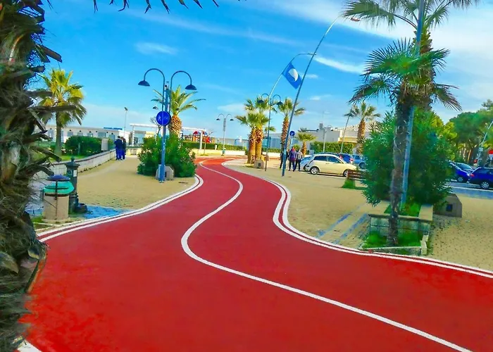 Very 200 M From The Sea Апартаменты Торторето