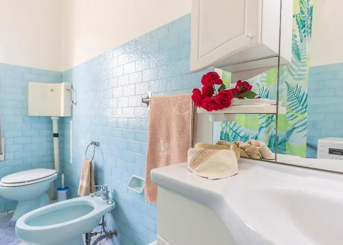 Very 200 M From The Sea *